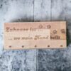 Schlüsselbrett Buche mit Kartenhalter - Motiv " Zuhause ist wo mein Hund bellt"